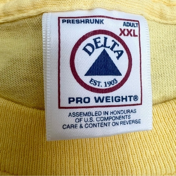 Vintage 90s Delta Pro Weight yellow butterfly print t shirt XXL - Picture 10 of 12